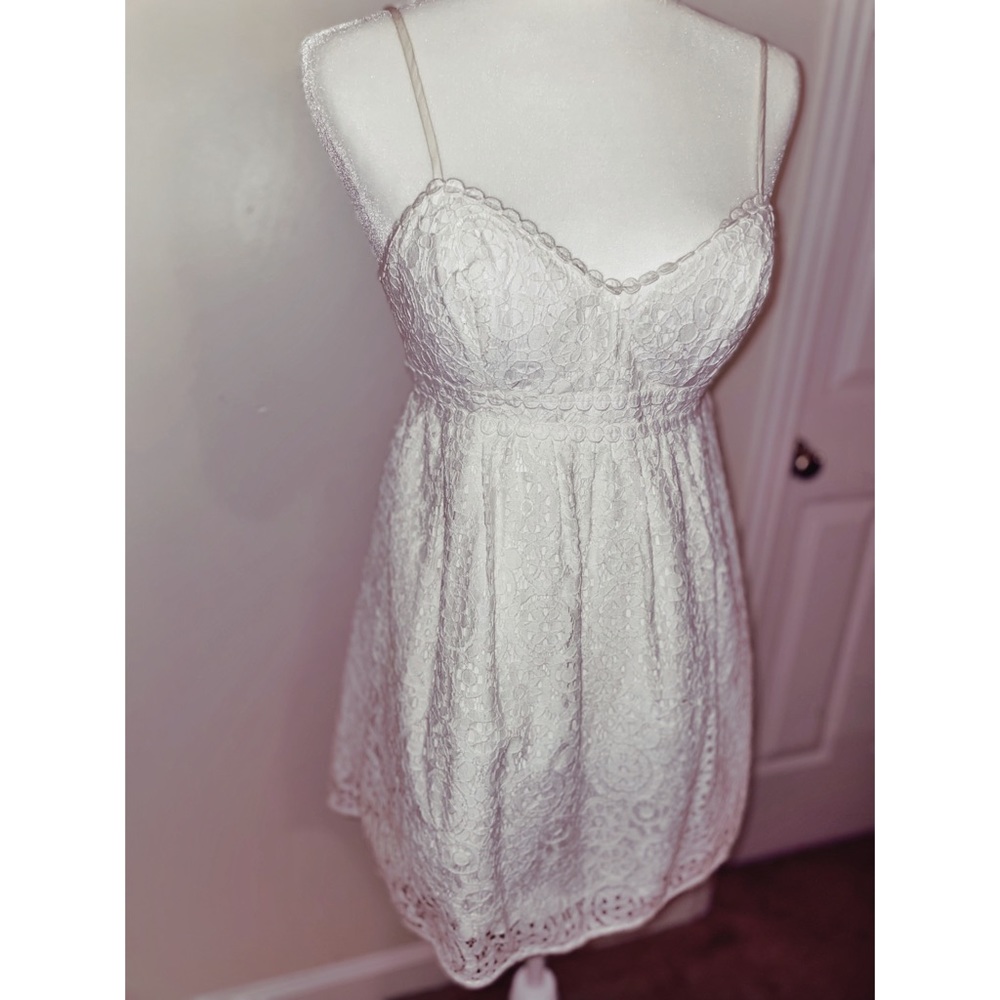 Lilly Pulitzer Worn Once Like New Size2 Lace Dress